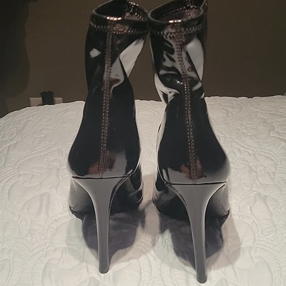 Jessica Simpson Ankle sock booties - Picture 3 of 4